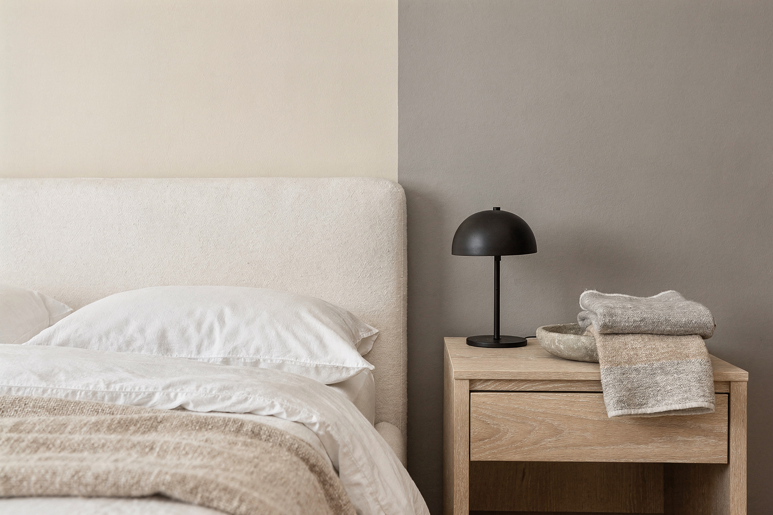 Neutral Bedroom: How to Get It Right section 2 interior styling detail